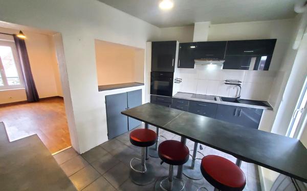 Appartement à vendre    3 pièces • 66 m2 Meaux