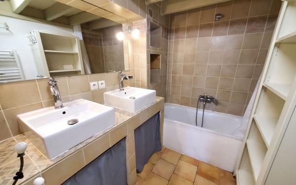 Appartement à vendre    3 pièces • 66 m2 Meaux