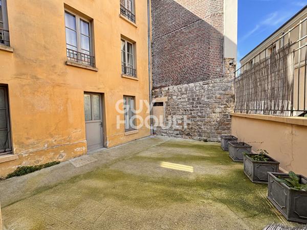 GARIBALDI / PORTE MONTMARTRE - 2 PIÈCES - 39,84 M²