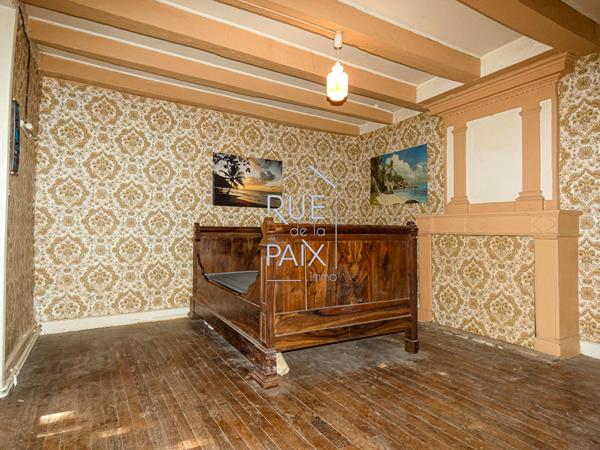 86330 SAINT JEAN DE SAUVES Maison Saint Jean De Sauves 6 pièce(s) 138.98 m2