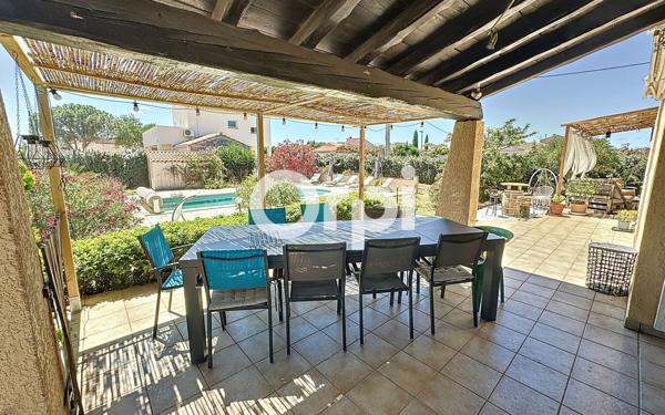 Maison à vendre    5 pièces •  Pia