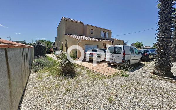 Maison à vendre    5 pièces •  Pia