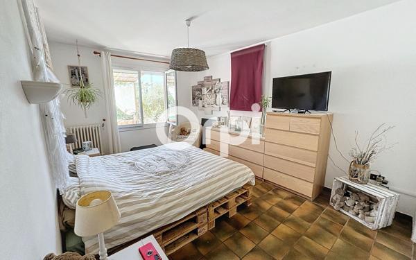 Maison à vendre    5 pièces •  Pia