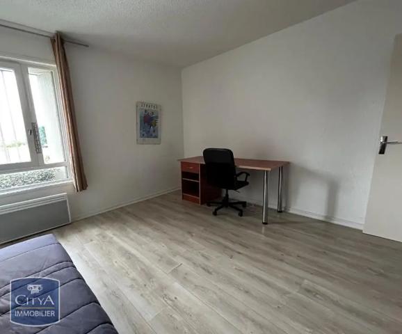 Appartement à louer 1 pièce 27.6m² Montpellier (34080)