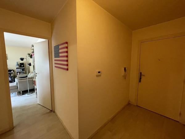 QUIMPER A VENDRE APPARTEMENT DE 2013 T2BIS AVEC LOCATAIRE EN PLACE