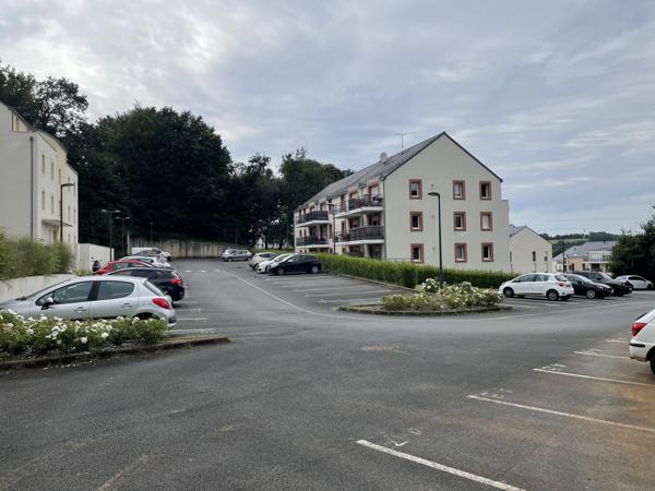 QUIMPER A VENDRE APPARTEMENT DE 2013 T2BIS AVEC LOCATAIRE EN PLACE