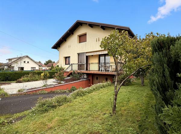 Maison de 130 m2 dans un cadre verdoyant - 4 chambres - TREVENANS