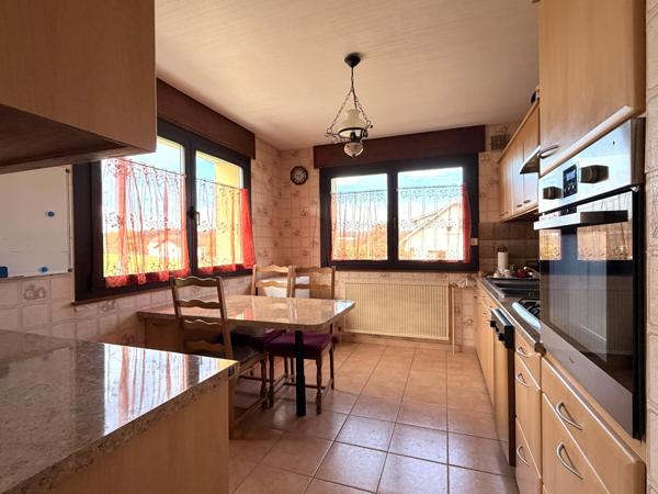 Maison de 130 m2 dans un cadre verdoyant - 4 chambres - TREVENANS