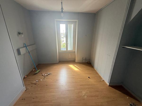 Immeuble 18 pièce(s) 350 m2