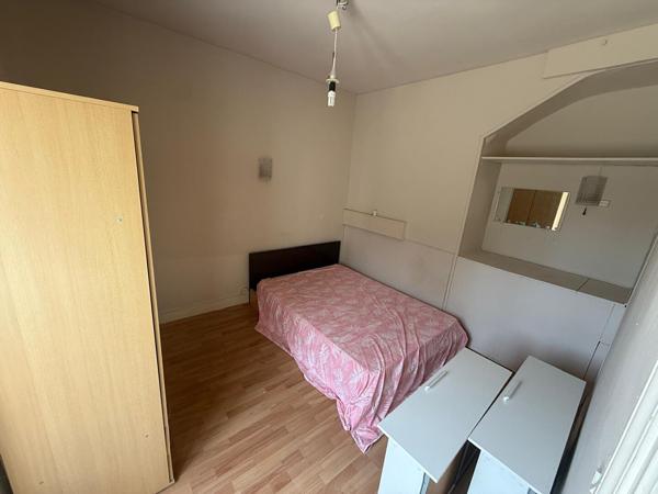 Immeuble 18 pièce(s) 350 m2