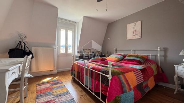 A VENDRE QUARTIER VESONE A PERIGUEUX  CHARMANTE MAISON DE VILLE