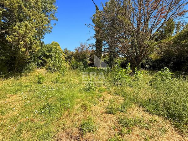 Terrain Bouc Bel Air 1070 m2