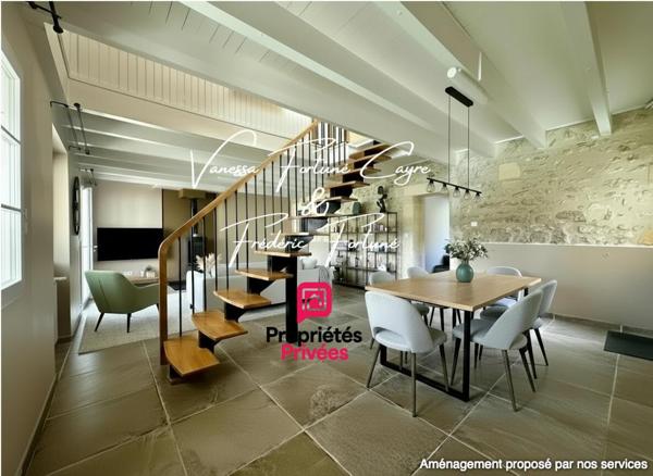 Coup de coeur Blanquefort (Caychac) : Maison en pierre de 1864, piscine & revenus solaires !