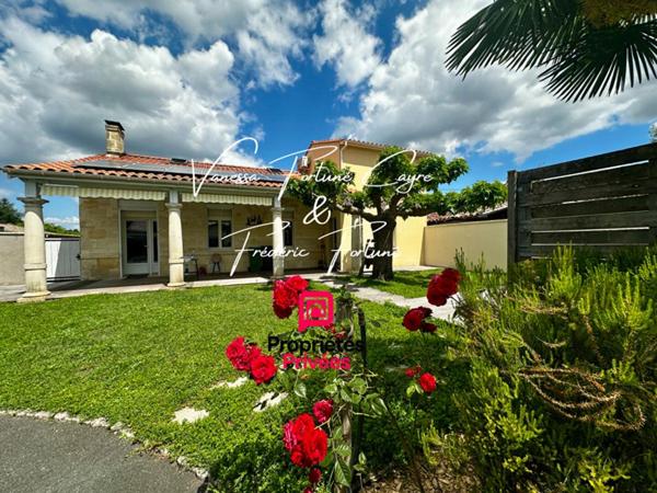 Coup de coeur Blanquefort (Caychac) : Maison en pierre de 1864, piscine & revenus solaires !