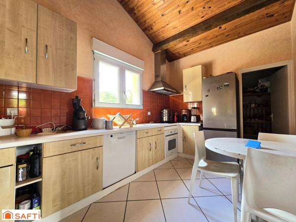 Belle maison d'architecte proche de toutes les commodités