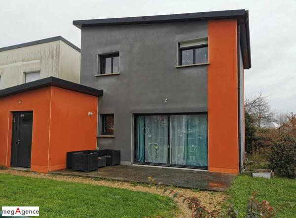 Maison à CHAVAGNE, 35310 - 4 pièces 81m²