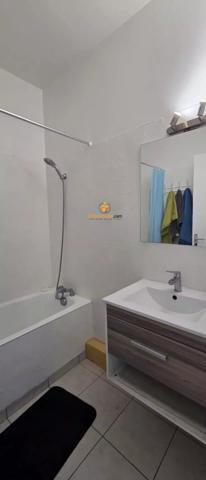Vente                                                      Appartement
                        
                     2 pièces                      33 m2                     à Lourdes