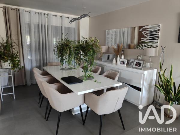 Maison à vendre 6 pièces 196,48 m² Saint-Martin-Petit