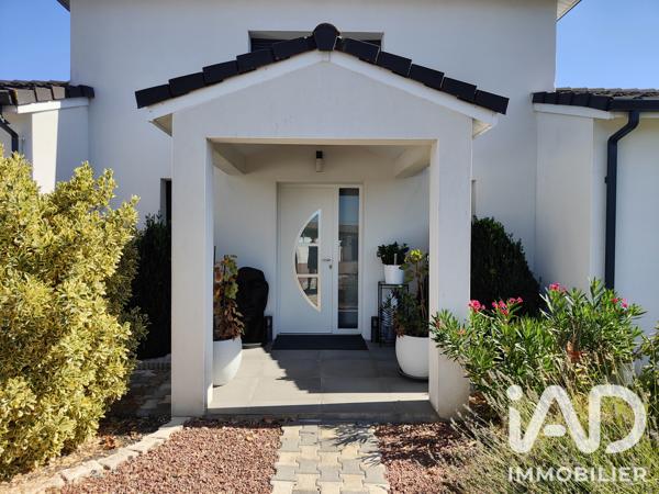 Maison à vendre 6 pièces 196,48 m² Saint-Martin-Petit