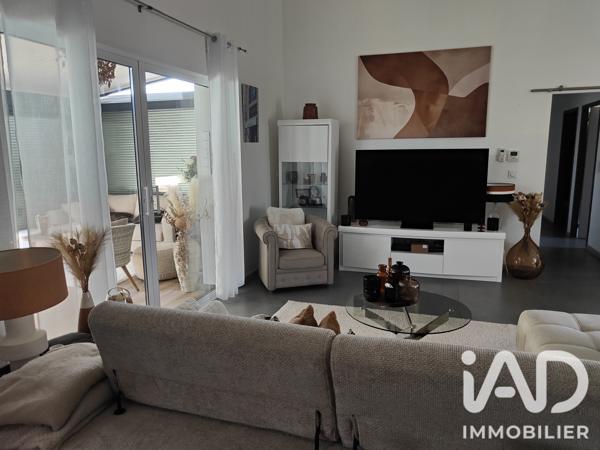 Maison à vendre 6 pièces 196,48 m² Saint-Martin-Petit