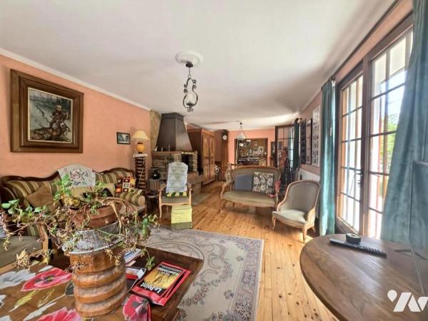 Maison de plain-pied de 137m² sur la commune de MACORNAY.