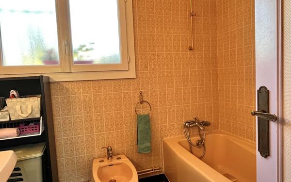 Maison à vendre    4 pièces •  Peyrehorade