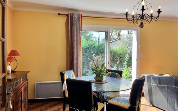 Maison à vendre    4 pièces •  Peyrehorade