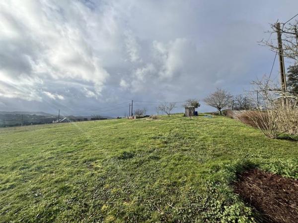 Terrain à vendre |  Saint-Cyr-la-Roche |  1300 m²