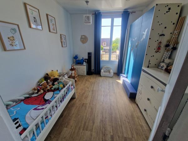 Maison à BREVAL (78980)