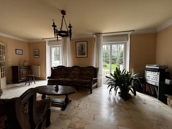 Maison à vendre |  Loperhet |  8 pièces | 214 m²