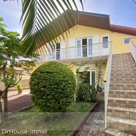 Maison à vendre 12 pièces de 258 m²