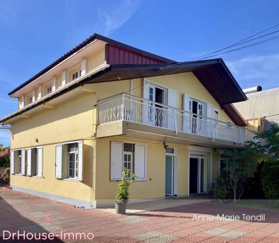 Maison à vendre 12 pièces de 258 m²