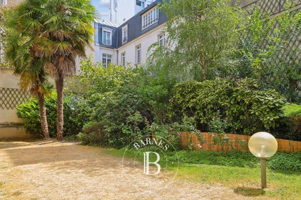 Paris 16ème, Appartement 1 Chambre -  55 m² à vendre