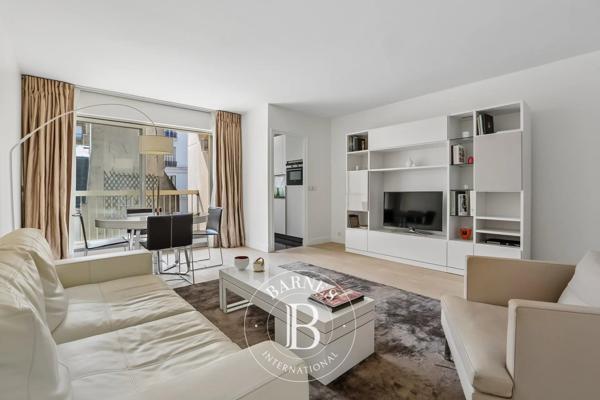 Paris 16ème, Appartement 1 Chambre -  55 m² à vendre