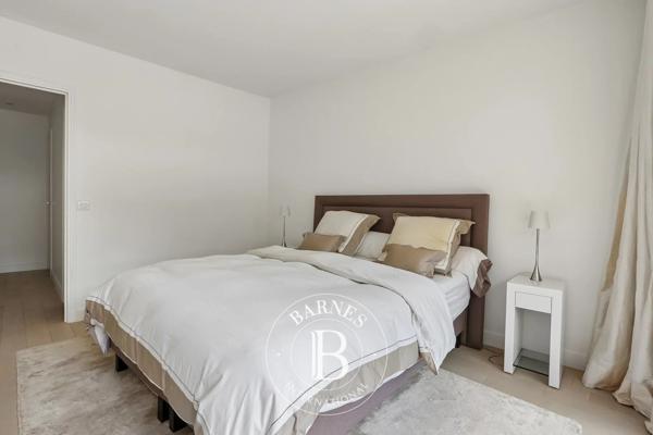 Paris 16ème, Appartement 1 Chambre -  55 m² à vendre
