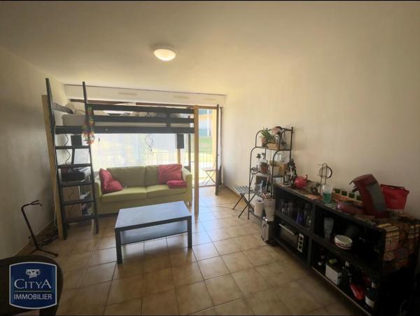 Appartement à louer 1 pièce 24.61m²