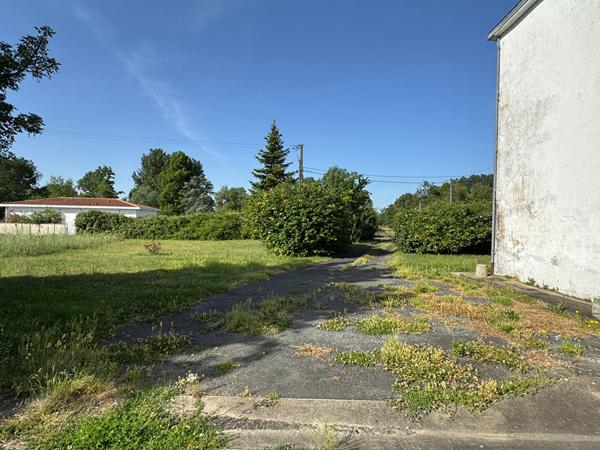 Maison 17700 St Pierre la Noue