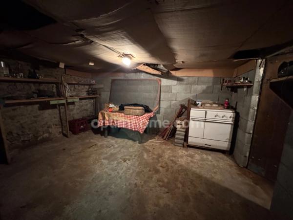 Maison avec grange ARNAC LA POSTE (87)