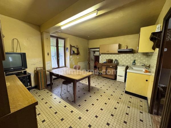 Maison avec grange ARNAC LA POSTE (87)