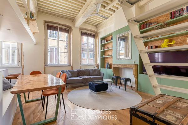 Appartement rénové au cachet de l’ancien préservé.