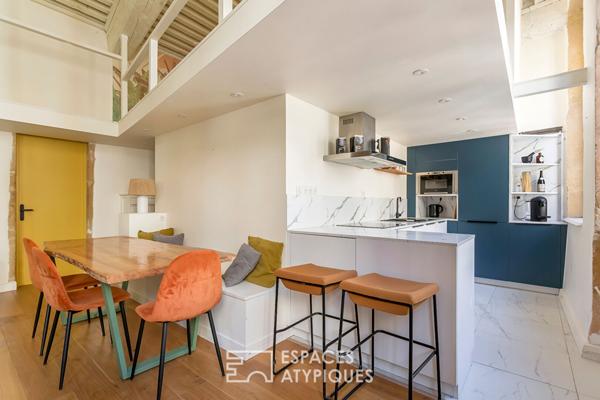 Appartement rénové au cachet de l’ancien préservé.