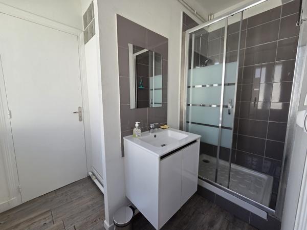 LORIENT Centre ville – Appartement 2 pièces meublé - Loyer toutes charges comprises