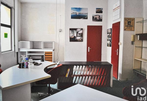 Location atelier 75 m² Toulon