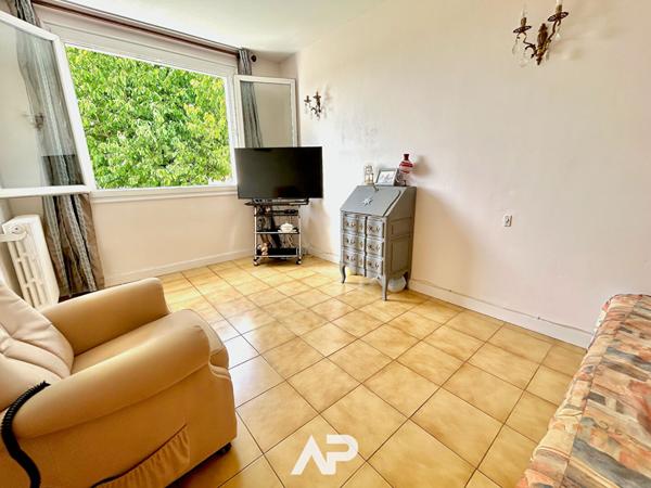 Maison 3 chambres + Potentiel - PERIGNY €388 500 ** - Référence MR582D3