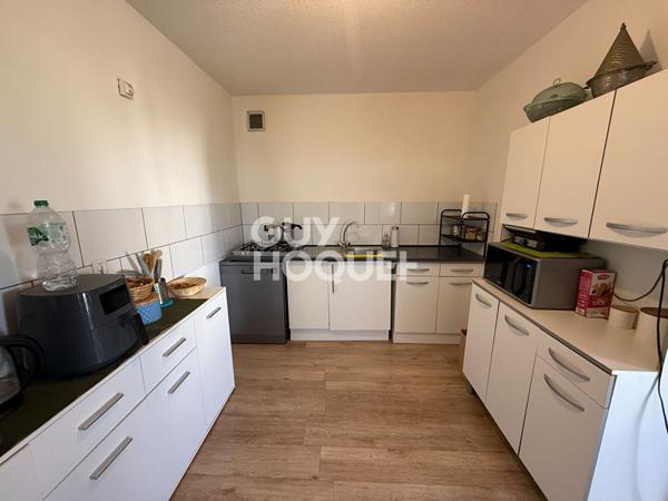 EXCLUSIVITE A vendre à Perpignan (66000) MOYEN VERNET Appartement F3 Loué avec terrasse cave et parking