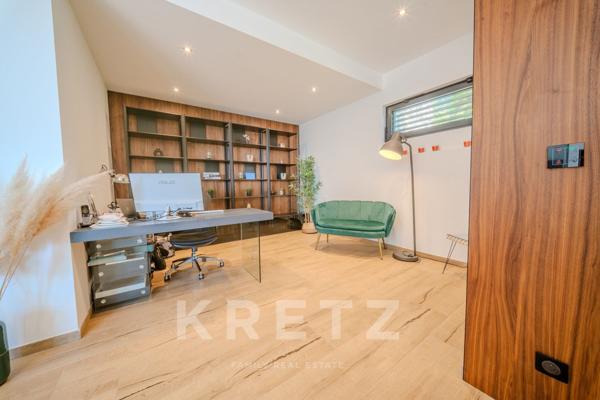 VÉTRAZ-MONTHOUX – VILLA PRESTIGE VUE GENÈVE & PISCINE À DÉBORDEMENT