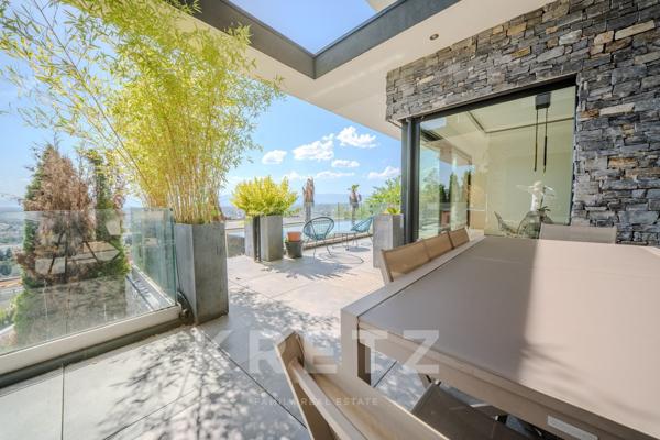 VÉTRAZ-MONTHOUX – VILLA PRESTIGE VUE GENÈVE & PISCINE À DÉBORDEMENT
