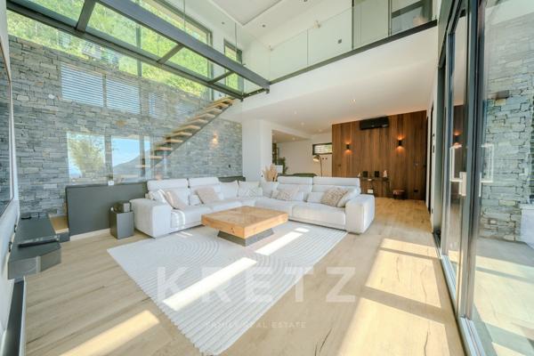 VÉTRAZ-MONTHOUX – VILLA PRESTIGE VUE GENÈVE & PISCINE À DÉBORDEMENT
