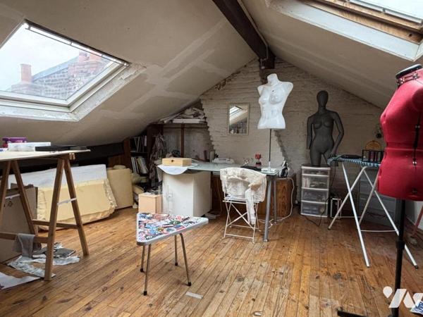 LILLE proche Sébastopol Maison ancienne de 170m² avec jardin 