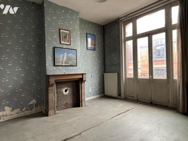 LILLE proche Sébastopol Maison ancienne de 170m² avec jardin 